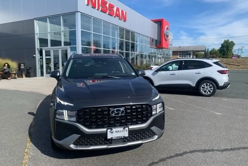 2023 Hyundai Santa Fe SEL photo 1