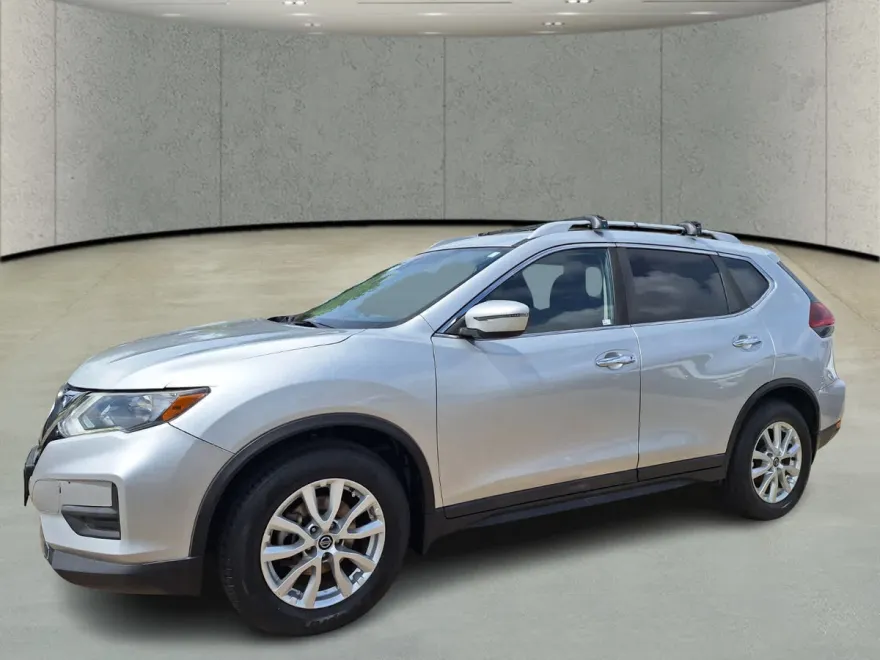 2019 Nissan Rogue S photo 1