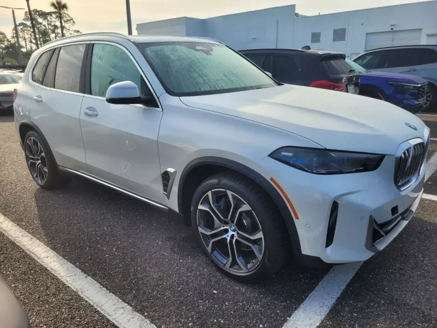 2026 Bmw X5 xDrive50e photo 1
