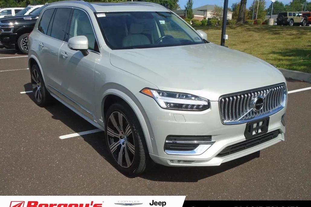2021 Volvo XC90 T6 AWD Inscription photo 1