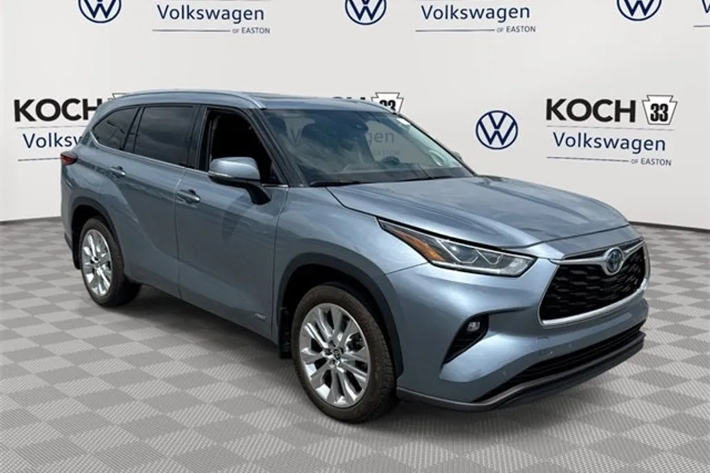 2023 Toyota Highlander Hybrid Limited photo 1