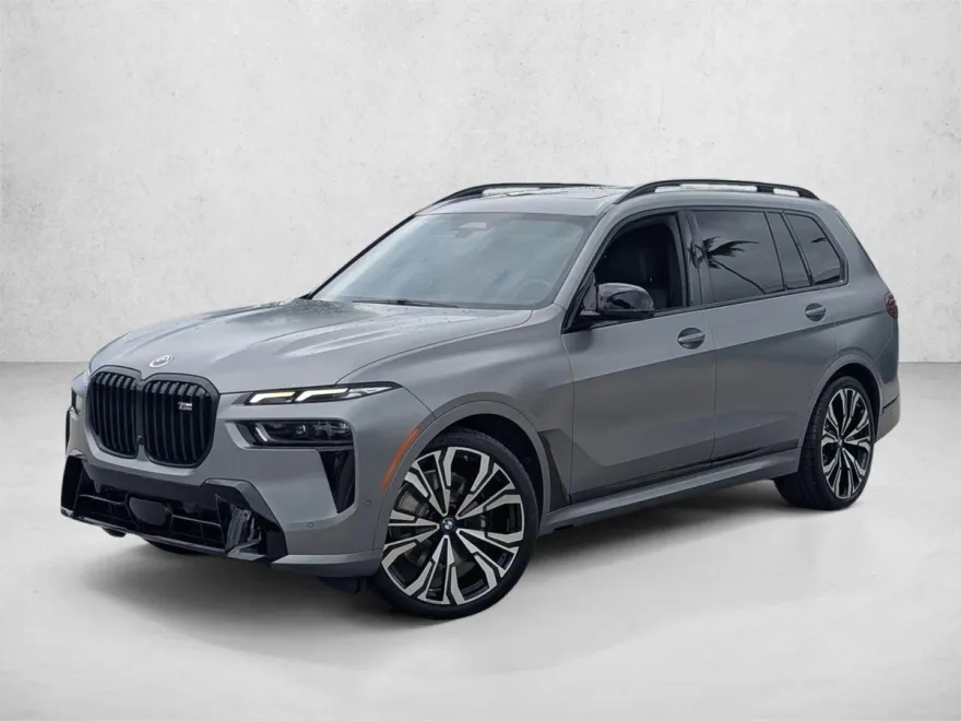 2023 Bmw X7 M60i photo 1