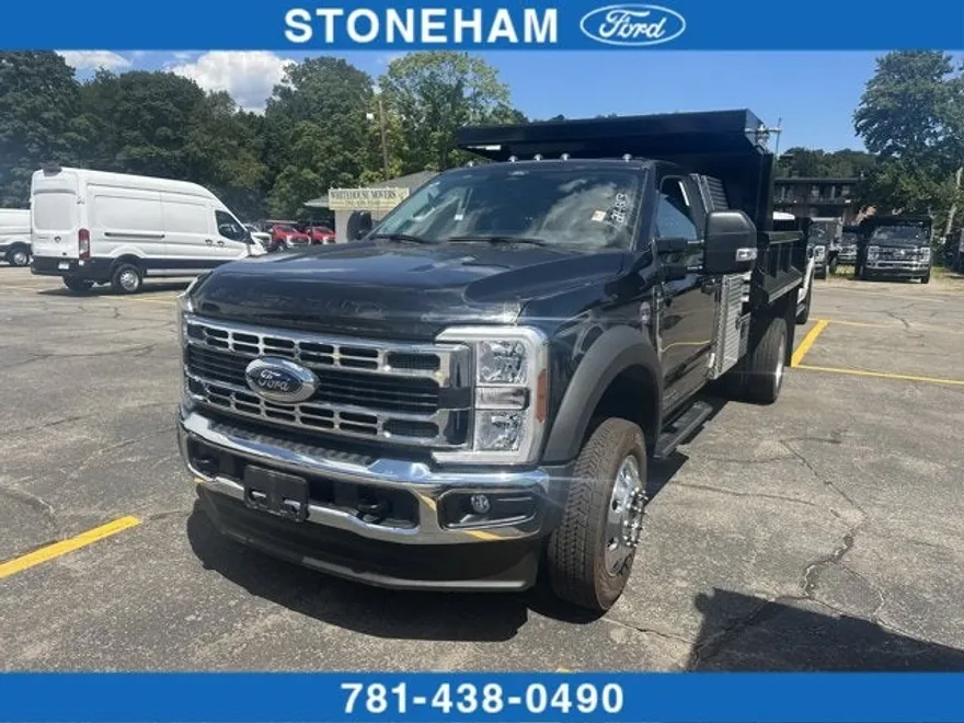 2024 Ford F-450 XLT photo 1