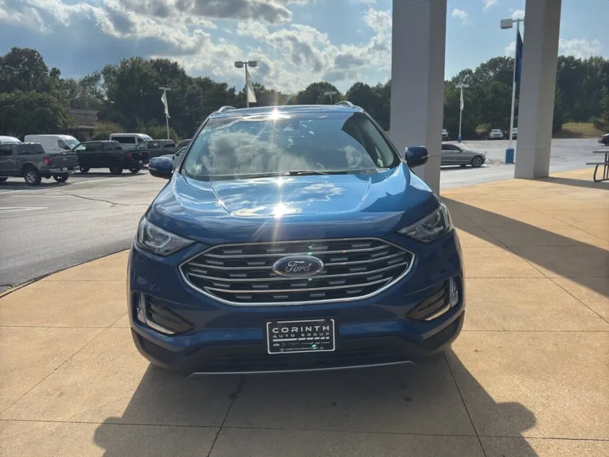 2020 Ford Edge SEL photo 1