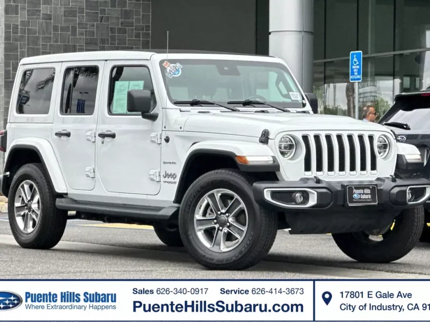 2021 Jeep Wrangler Unlimited Sahara photo 1