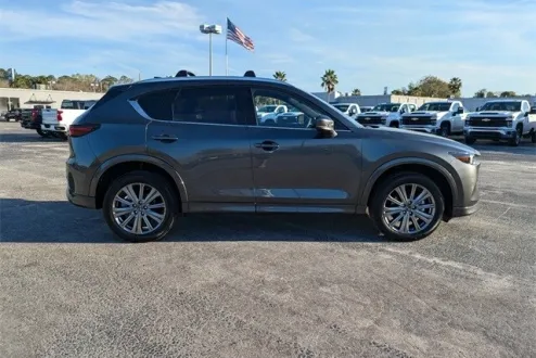 2025 Mazda CX-5 2.5 Turbo Signature photo 2