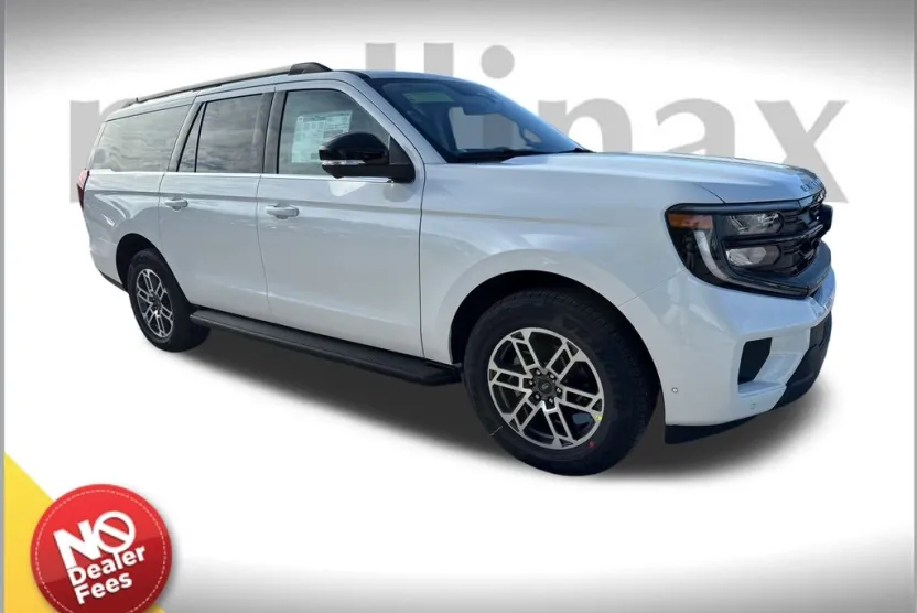 2025 Ford Expedition MAX photo 1