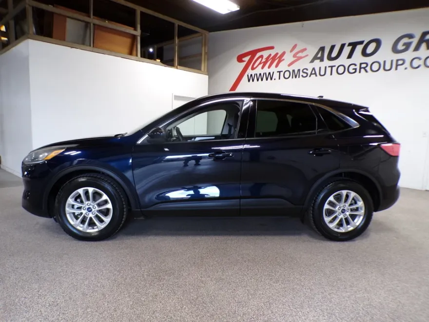 2021 Ford Escape SE Hybrid photo 1