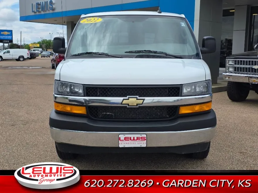 2022 Chevrolet Express Cargo 2500 Van photo 1