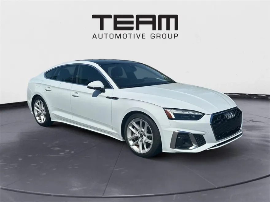 2024 Audi A5 45 S line Premium Plus Quattro photo 1