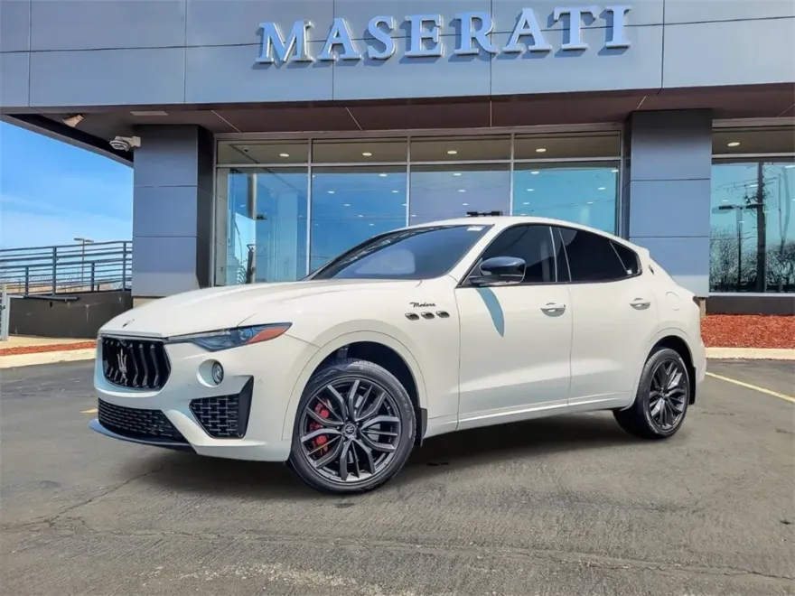 2022 Maserati Levante Modena photo 1