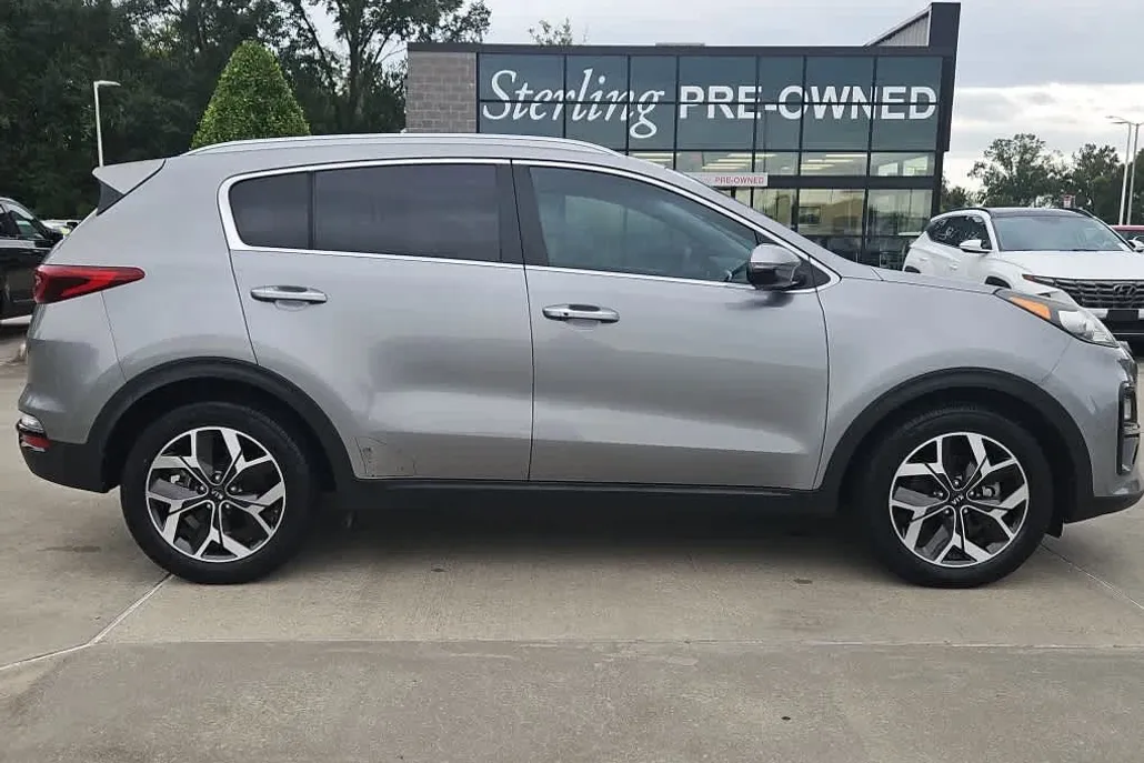 2020 Kia Sportage EX photo 1