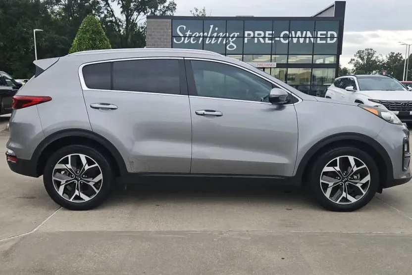 2020 Kia Sportage EX photo 1