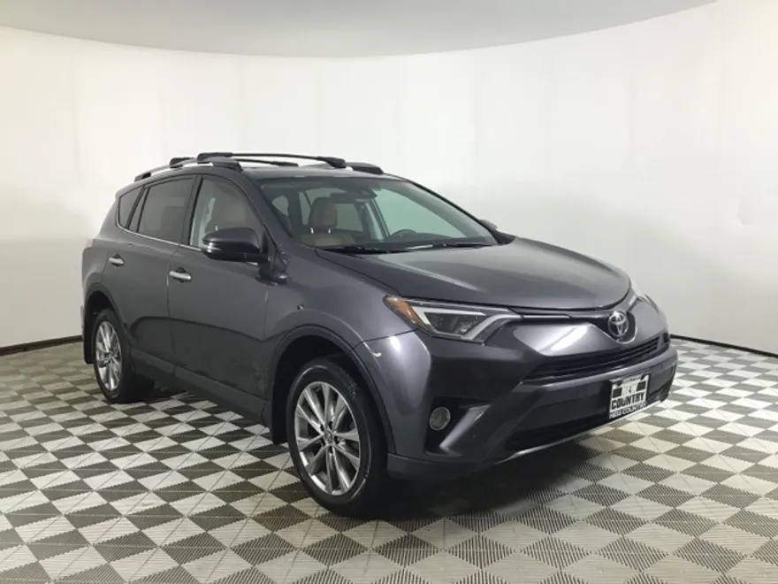 2017 Toyota RAV4 Limited SE Platinum photo 1