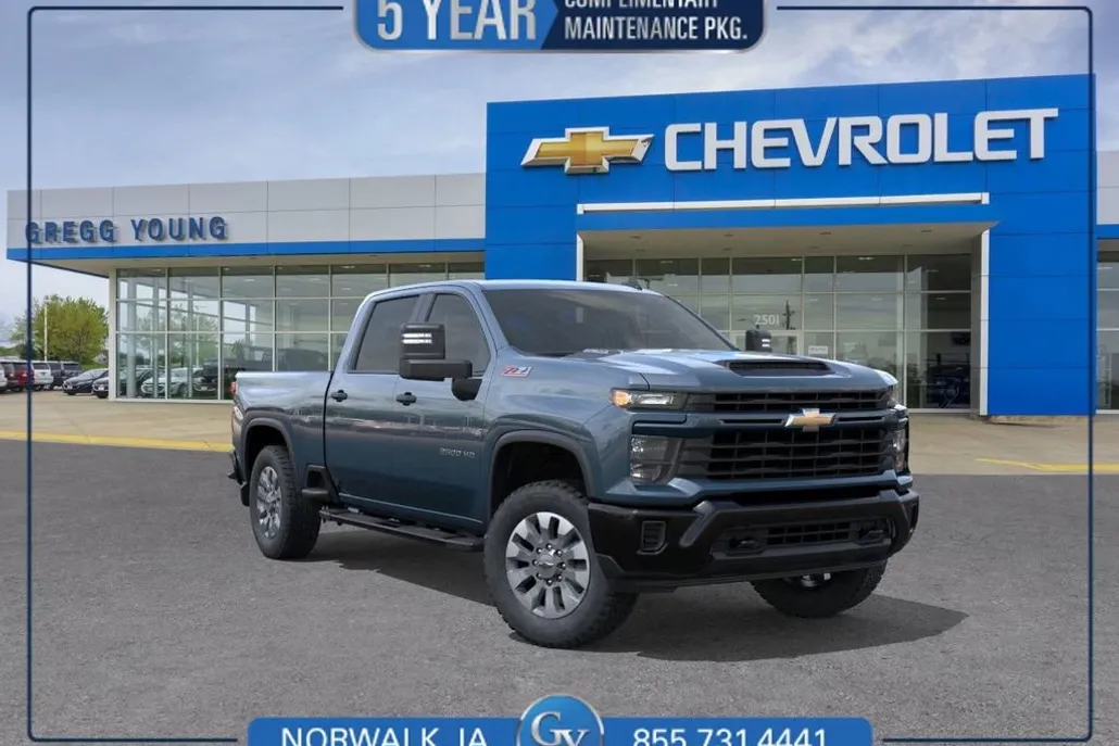 2025 Chevrolet Silverado 2500HD Custom photo 1