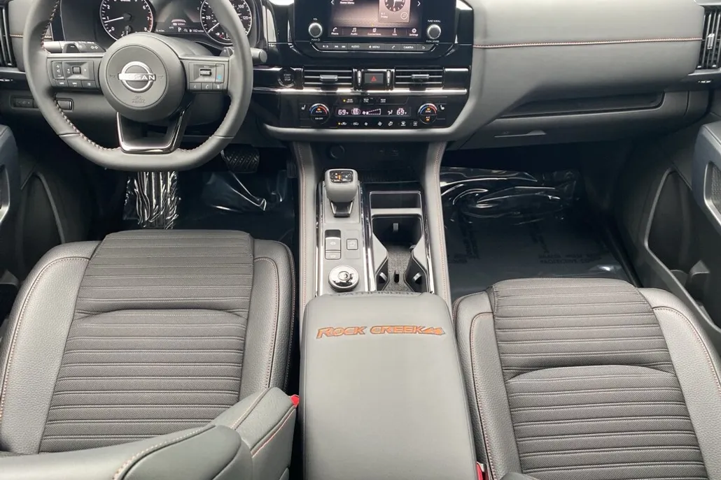 2025 Nissan Pathfinder Rock Creek photo 1