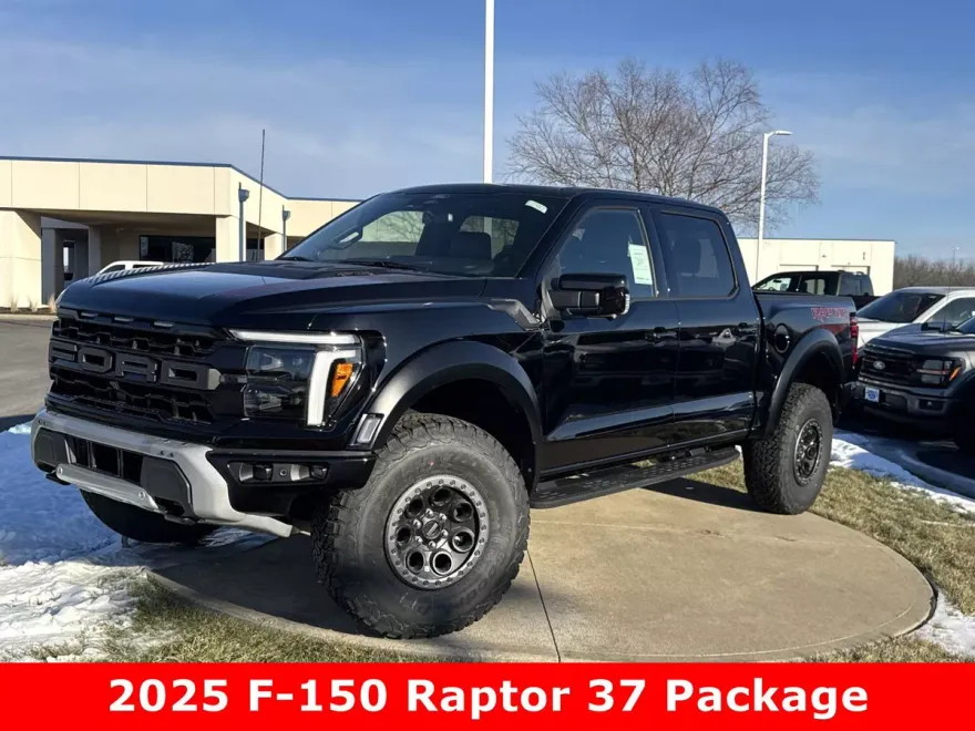 2025 Ford F-150 Raptor photo 1