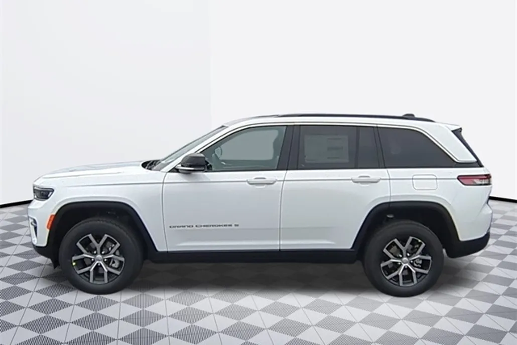 2025 Jeep Grand Cherokee Limited photo 1