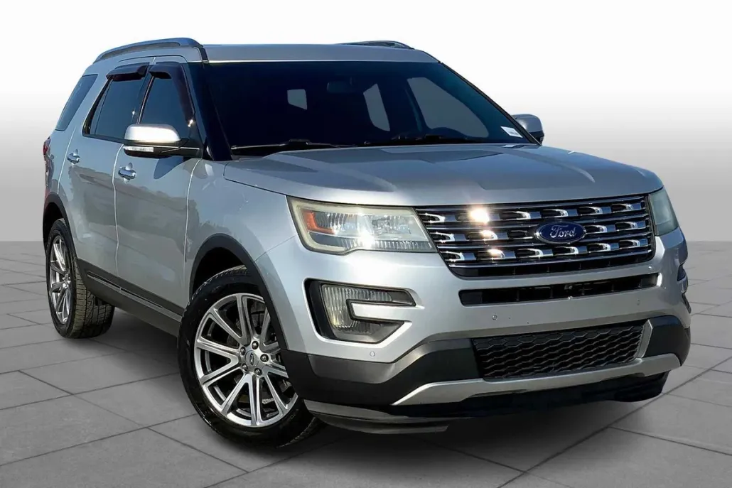2016 Ford Explorer Limited photo 1