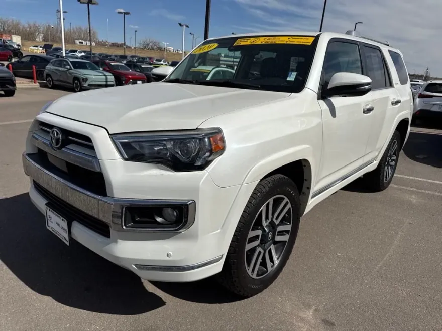 2020 Toyota 4Runner Limited photo 1