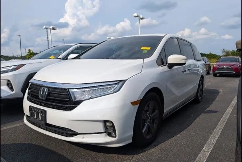 2021 Honda Odyssey EX photo 1