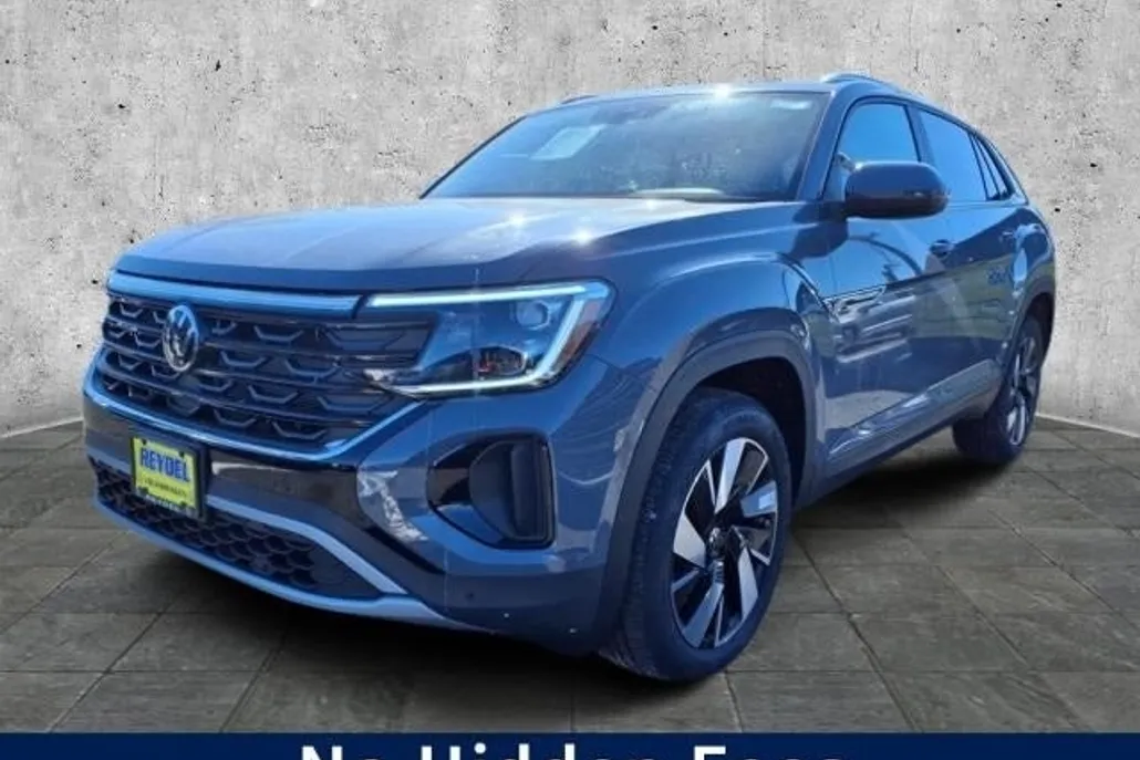 2025 Volkswagen Atlas Cross Sport SE Technology photo 1