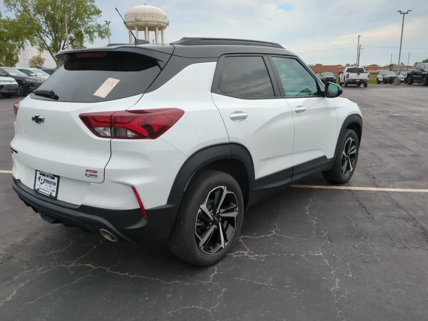 2023 Chevrolet Trailblazer RS photo 1