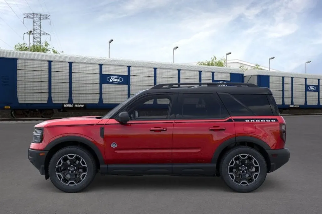 2025 Ford Bronco Sport Outer Banks photo 1