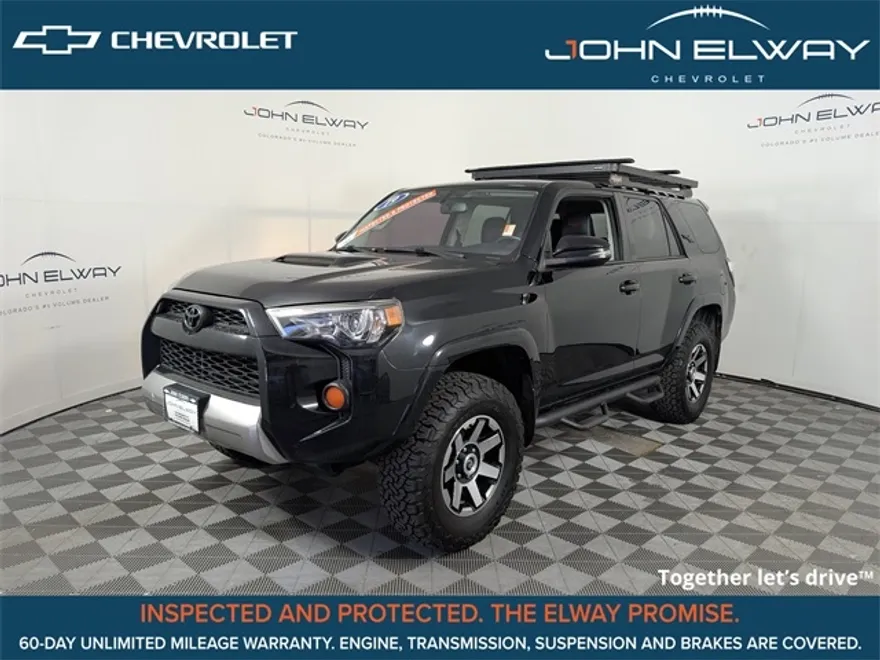 2019 Toyota 4Runner TRD Off-Road Premium photo 1