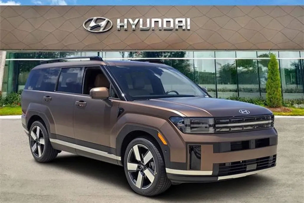 2026 Hyundai Santa Fe Limited photo 1