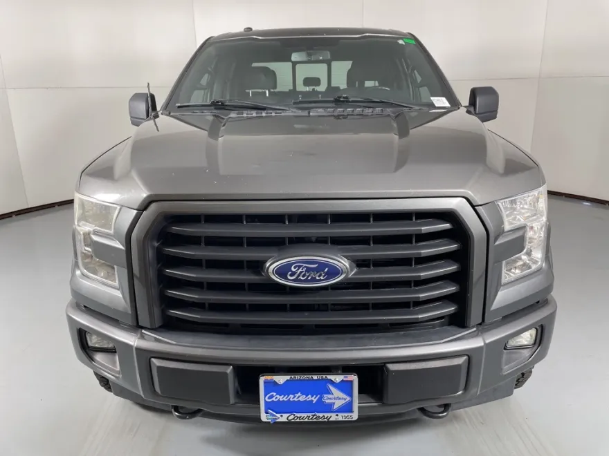 2017 Ford F-150 XLT photo 1