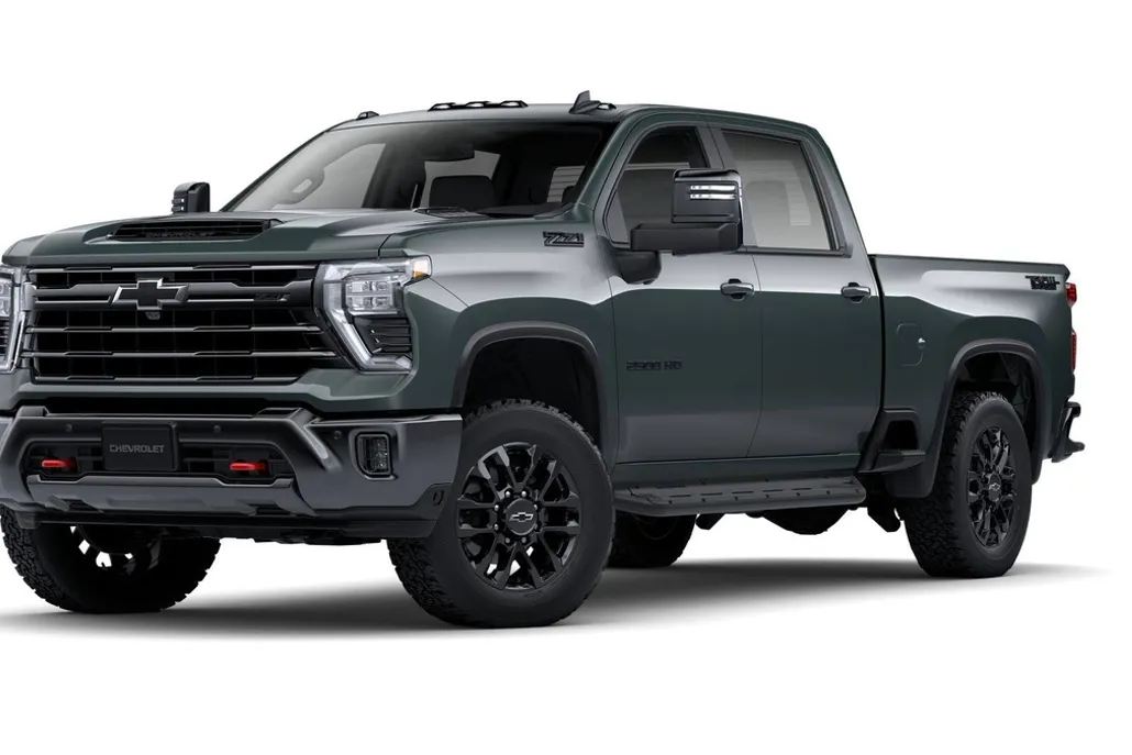 2025 Chevrolet Silverado 2500HD LT photo 1