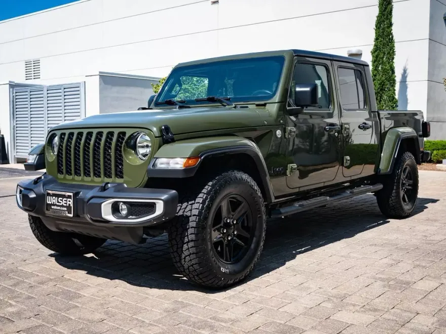 2021 Jeep Gladiator Sport S photo 1