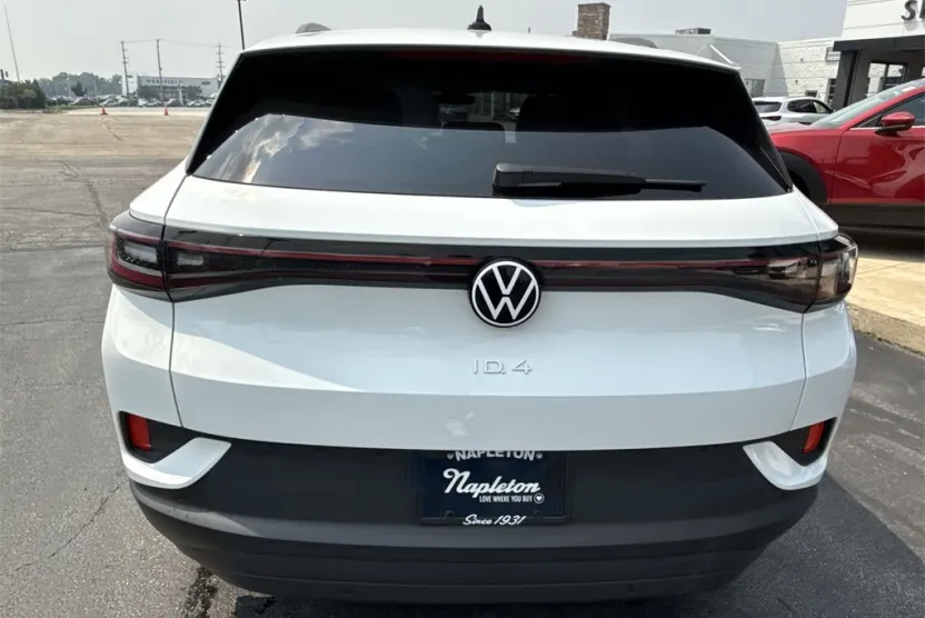 2023 Volkswagen ID.4 Pro photo 1