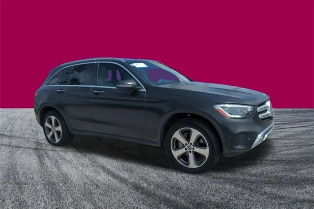 2022 Mercedes Benz GLC 300 photo 1