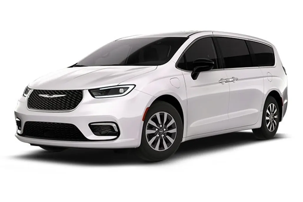 2026 Chrysler Pacifica Hybrid photo 1