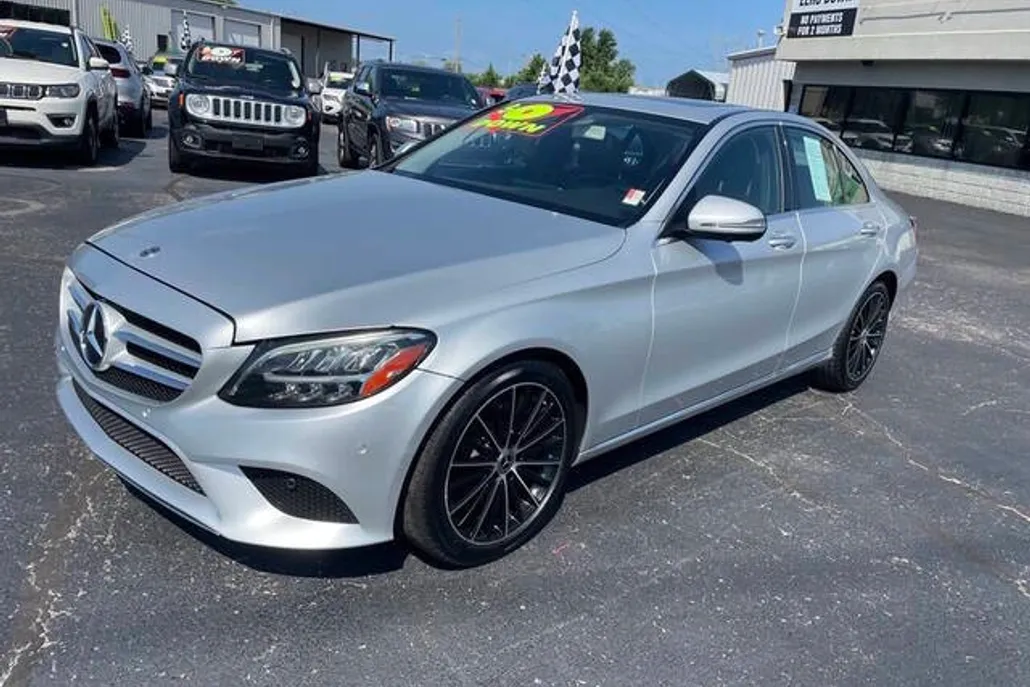 2020 Mercedes Benz C 300 photo 1