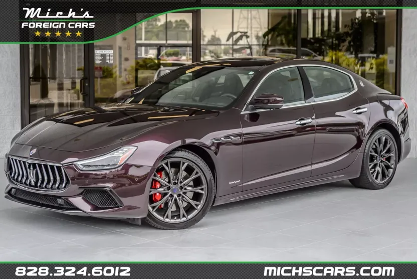 2019 Maserati Ghibli GranSport photo 1