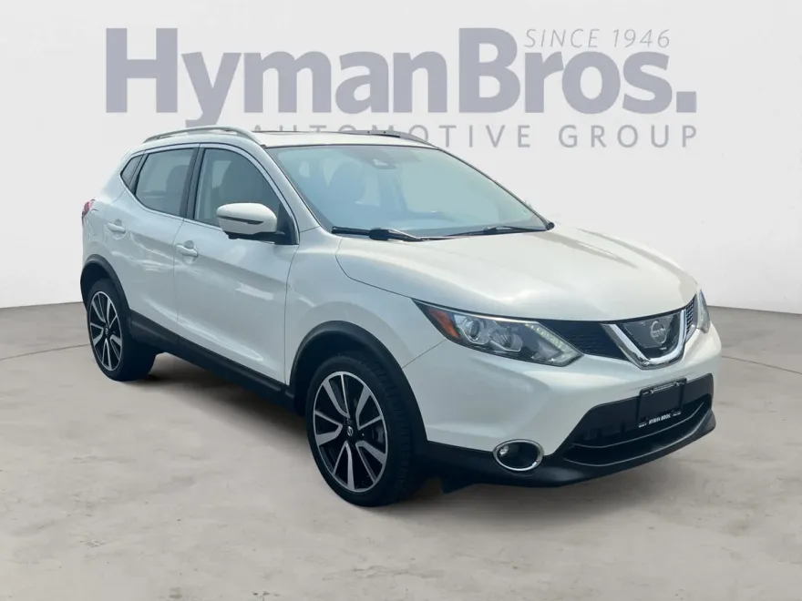 2017 Nissan Rogue Sport SL photo 1