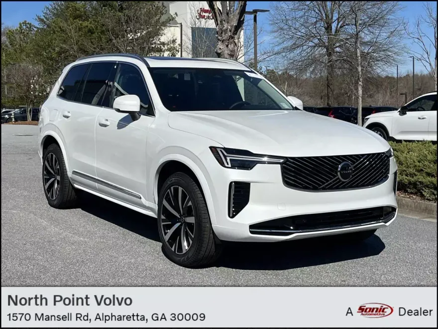 2025 Volvo XC90 Core photo 1