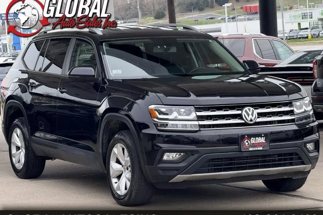 2018 Volkswagen Atlas V6 SE photo 1