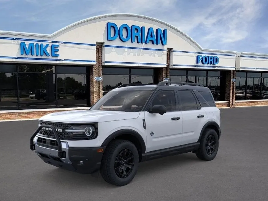 2025 Ford Bronco Sport Outer Banks photo 1