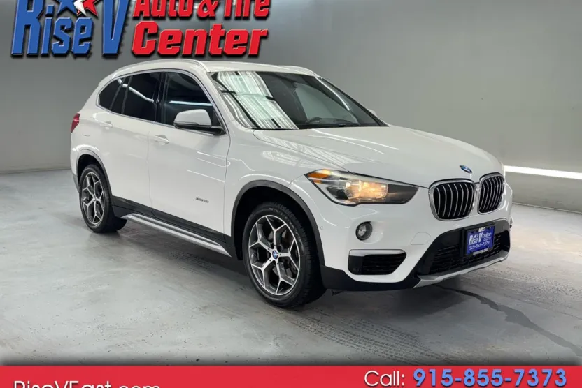 2017 Bmw X1 XDrive28i photo 1