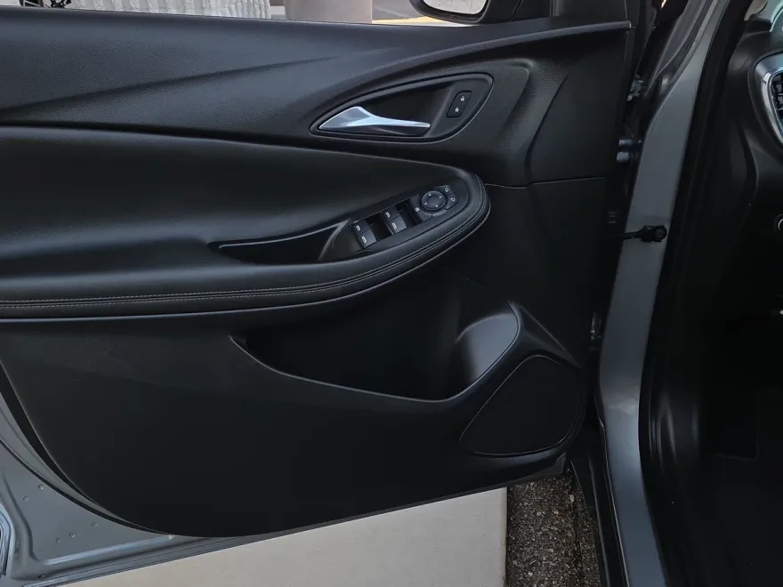 2025 Buick Encore GX Preferred photo 1