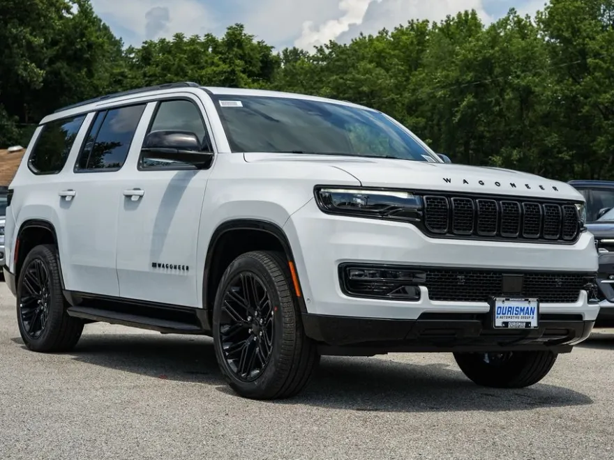 2025 Jeep Wagoneer Series II photo 1