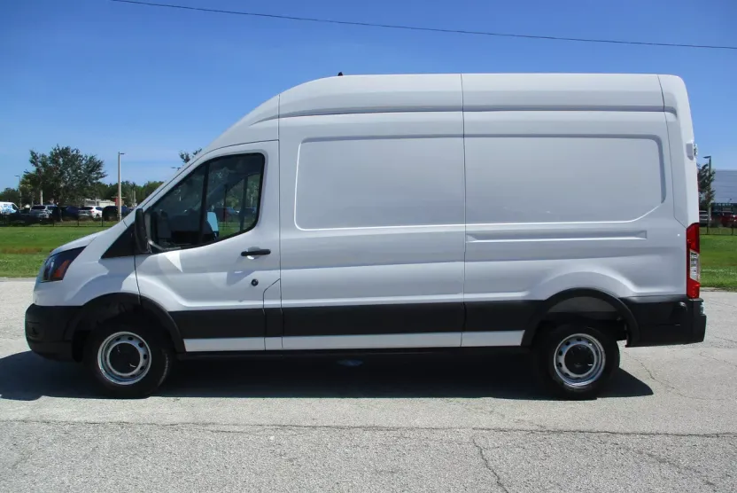 2025 Ford Transit Cargo Van photo 1