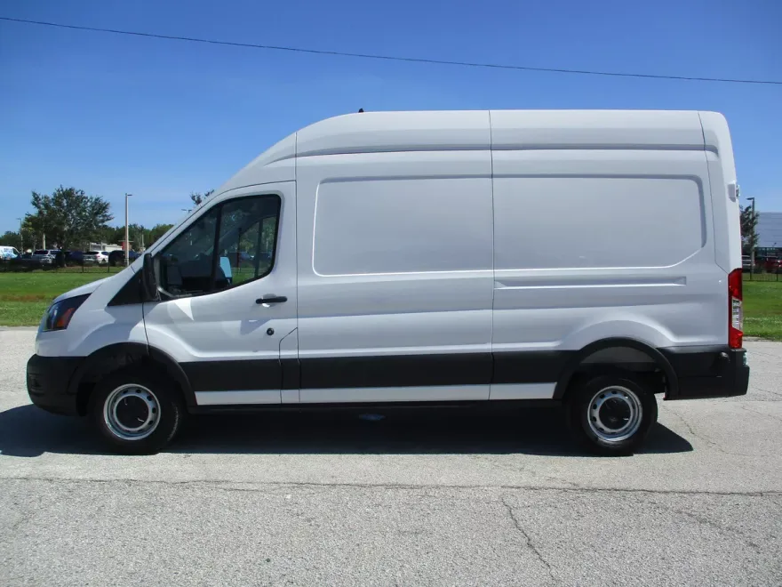 2025 Ford Transit Cargo Van photo 1