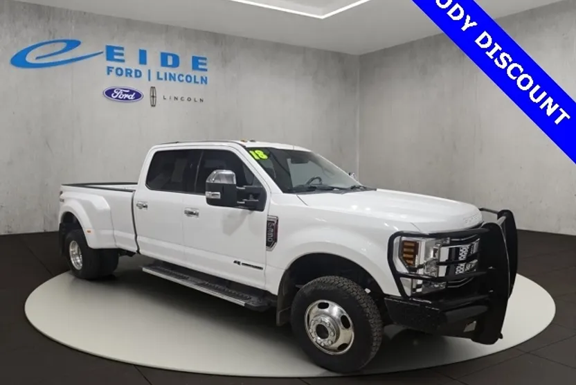 2018 Ford F-350 Lariat photo 1