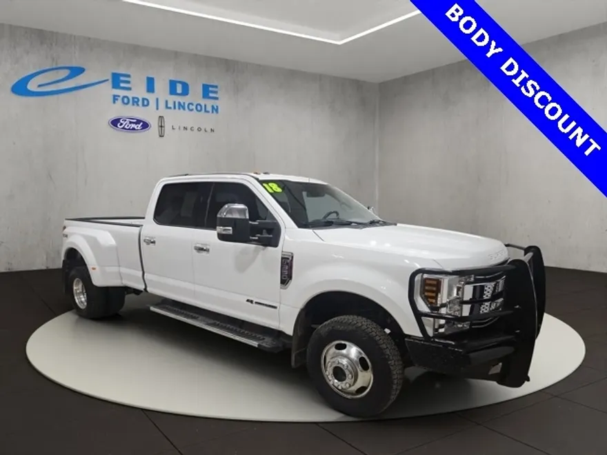 2018 Ford F-350 Lariat photo 1
