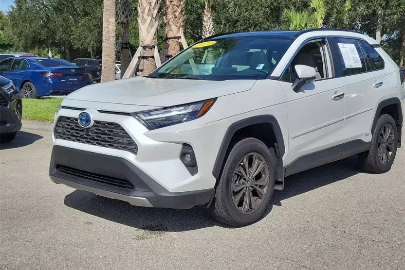 2023 Toyota RAV4 Hybrid Limited photo 1
